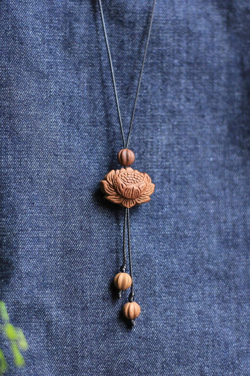 壹染指香品 | 原创高级设计感 多种佩戴 荷花 项链 腰绳 四季适用 - 吊饰 - 植物．花 