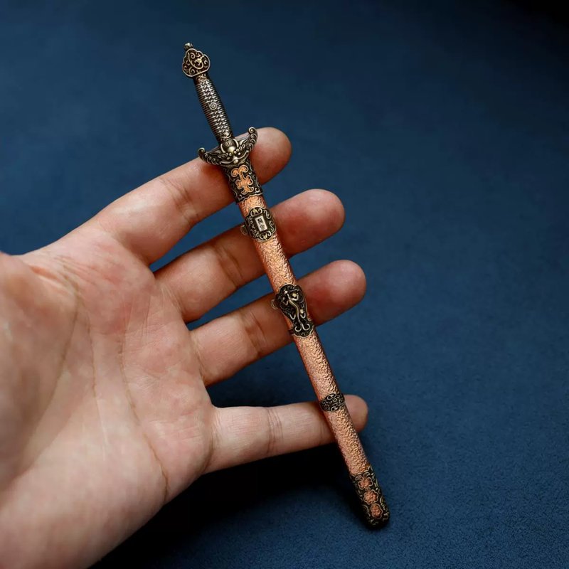 1:6微缩收藏, 清式龙泉宝剑, 紫铜鞘925银柄,440C钢剑条, 手办礼 - 玩偶/公仔 - 铜/黄铜 