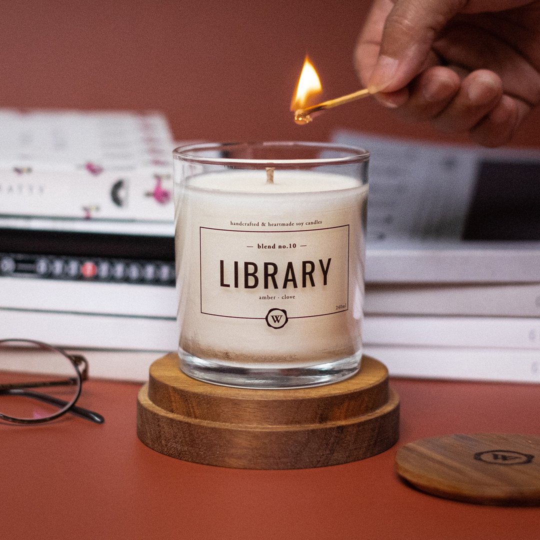 Soy Candle Library Blend Jar Series - Amber & Clove - 蜡烛/烛台 - 其他材质 白色