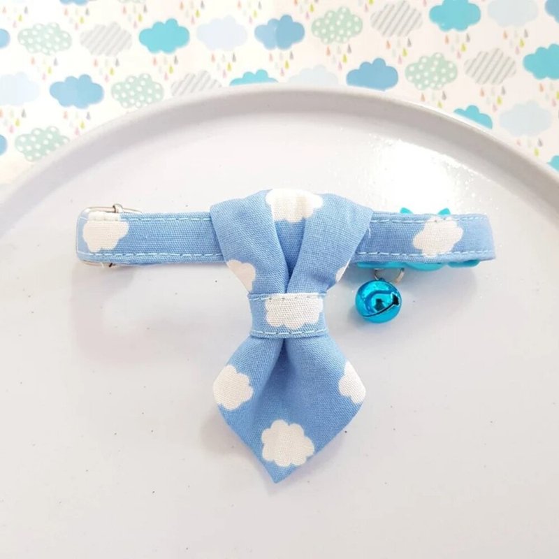 Cloud fabric Cat Necktie Collar with Breakaway Safety Buckle - 项圈/牵绳 - 棉．麻 蓝色