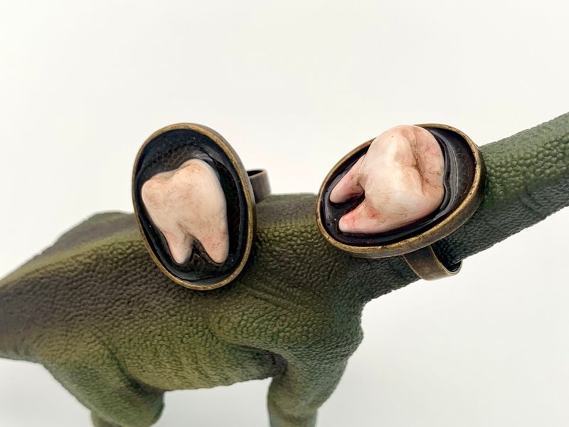 猎奇暗黑风 原创Sweet Tooth系列 手工软陶牙齿 戒指 - 戒指 - 粘土 咖啡色