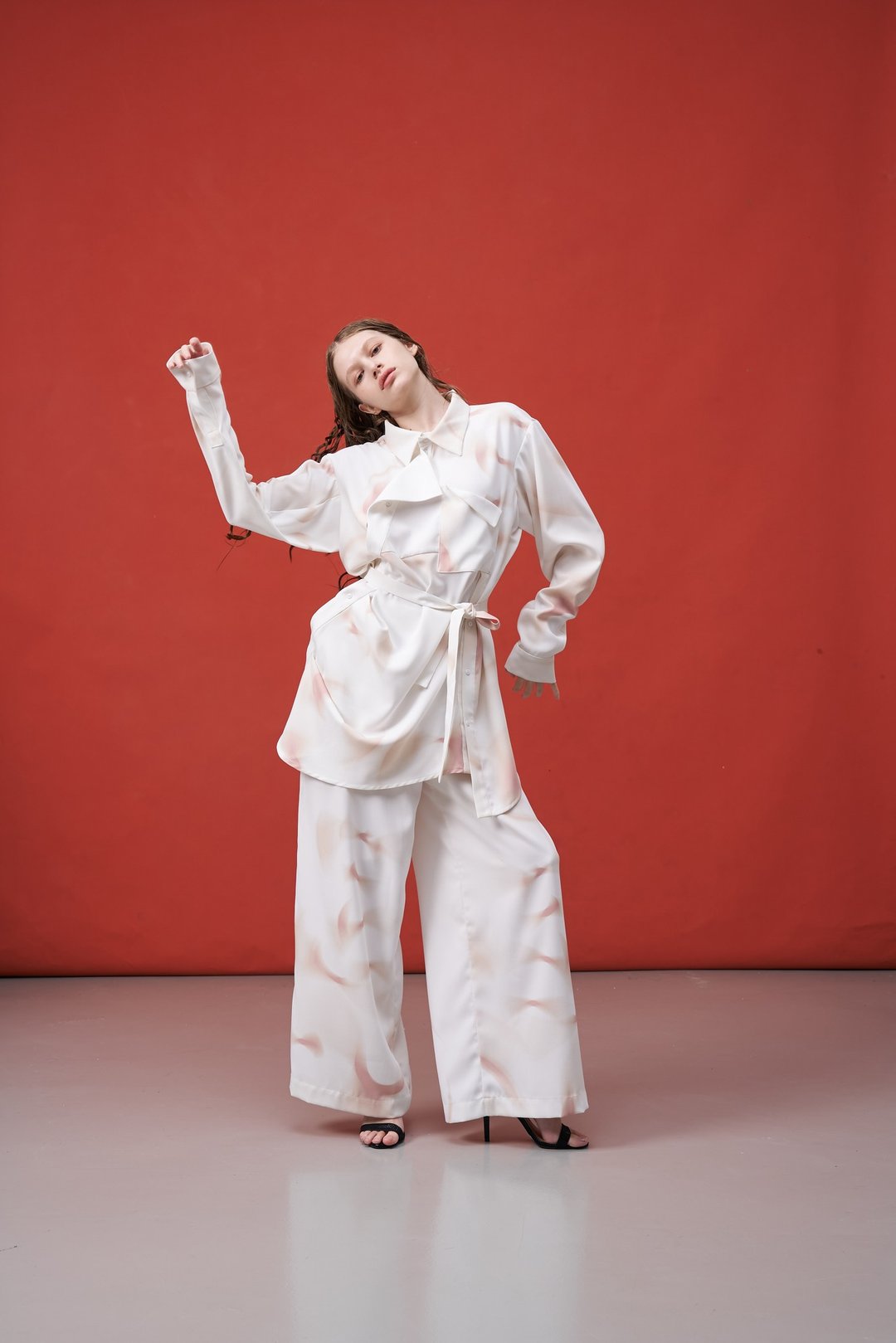 衬衫/长袖/绑带/解构/口袋衬衫/不对称/渲染/白印花/MRI/INF/SS25 - 女装衬衫 - 聚酯纤维 白色