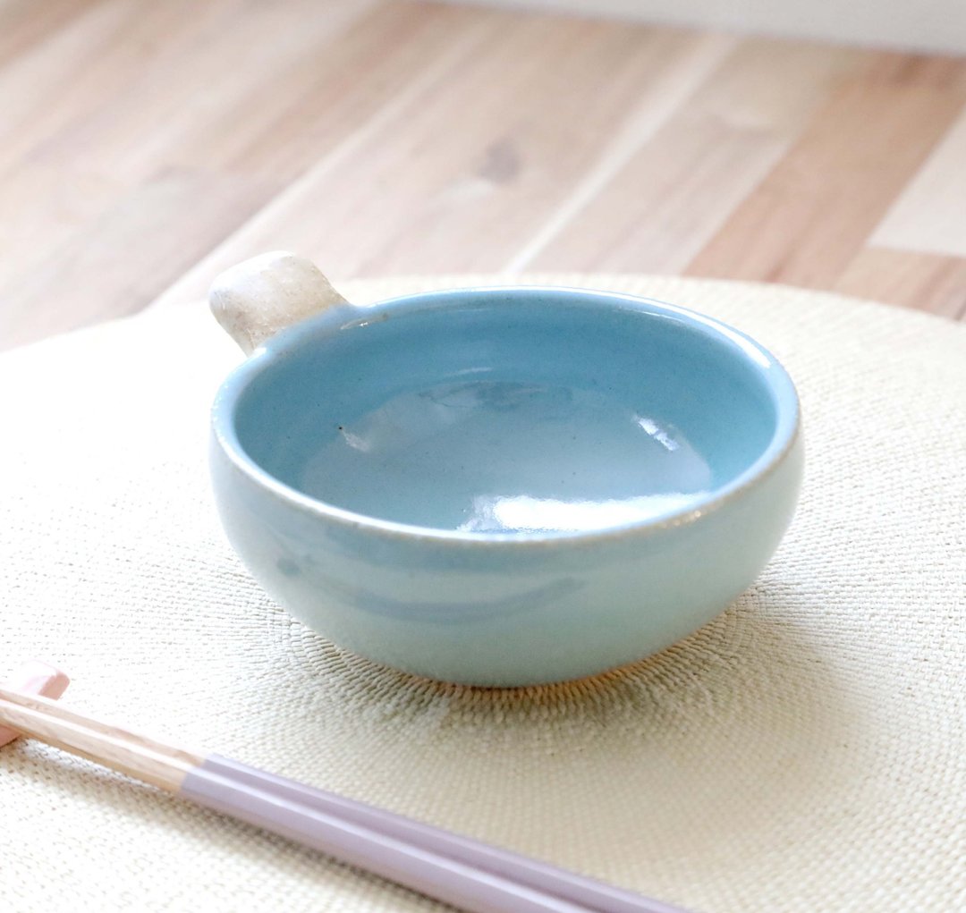 优惠价 / 渐层蓝绿色日式汤碗 (含白色点缀) 1 - 碗 - 陶 蓝色