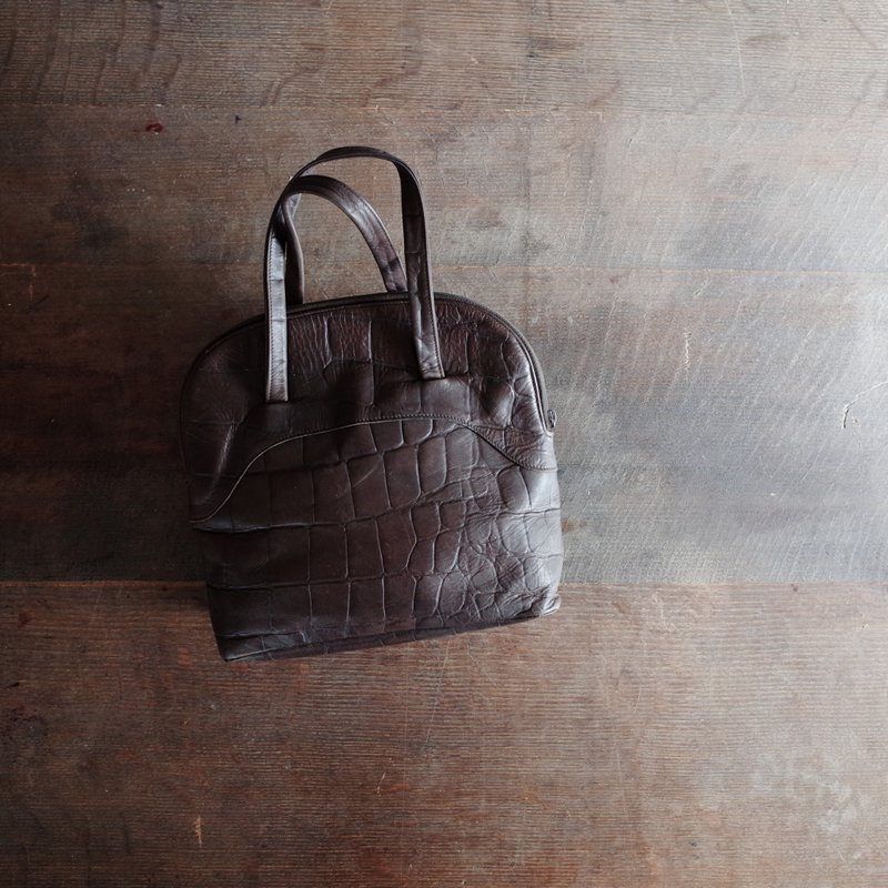 May 深咖色//水牛皮//压纹//手提//古董包//贝壳包 - 手提包/手提袋 - 真皮 咖啡色