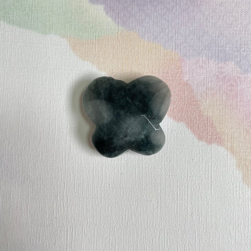 051710鹰眼石/带孔素材/蝴蝶/晶石/天然/水晶/能量石/原生态/ - 金工/饰品 - 水晶 灰色