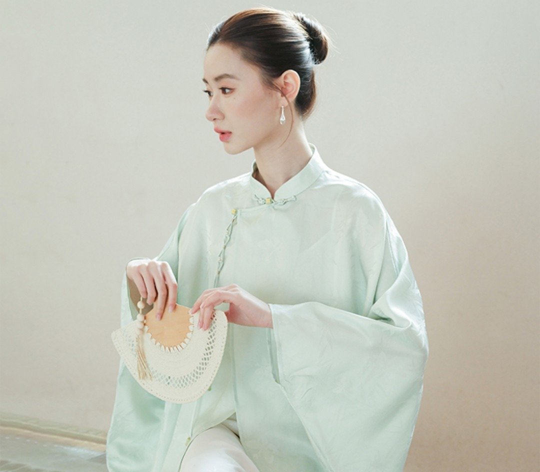 【蝙蝠袖】新中式复古中国风 寬鬆禅意盘扣开衫 - 女装上衣 - 聚酯纤维 绿色