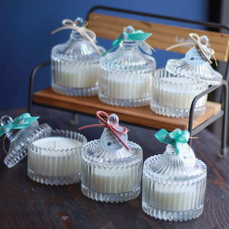 大豆香氛蜡烛造型玻璃瓶 毕业礼物 香氛礼盒 精油香氛蜡烛 - 香薰/精油/线香 - 蜡 白色