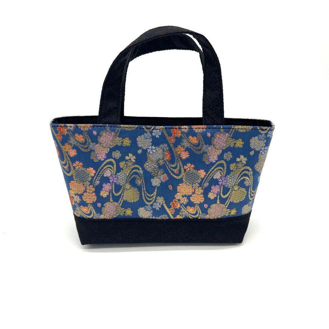 Japanese pattern mini bag made from Nishijin-ori and brocade fabric - 手提包/手提袋 - 聚酯纤维 蓝色