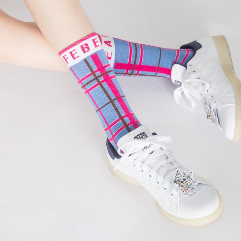 美式复古学院风Preppy系列中筒格纹袜 - 袜子 - 棉．麻 