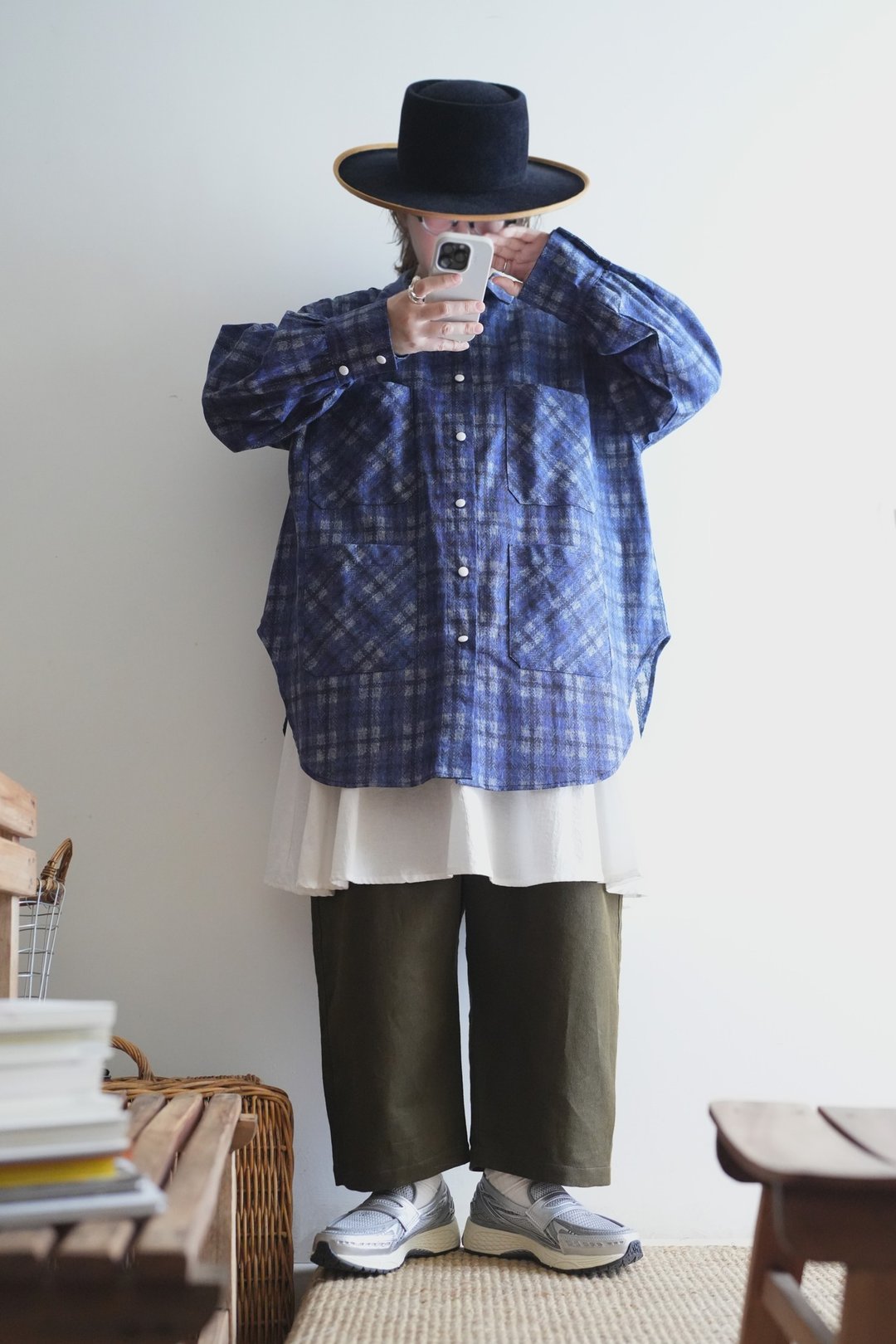 深蓝交错格纹工装衬衫 - 女装衬衫 - 棉 蓝色