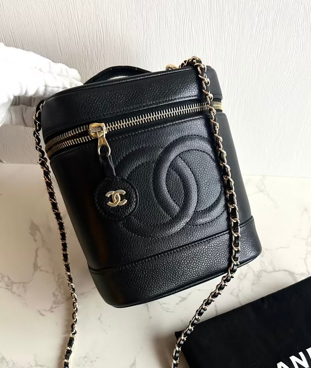 绝版古董包 Chanel 黑色鱼子酱化妆盒子包 斜背包 侧背包 单肩包 - 侧背包/斜挎包 - 真皮 黑色