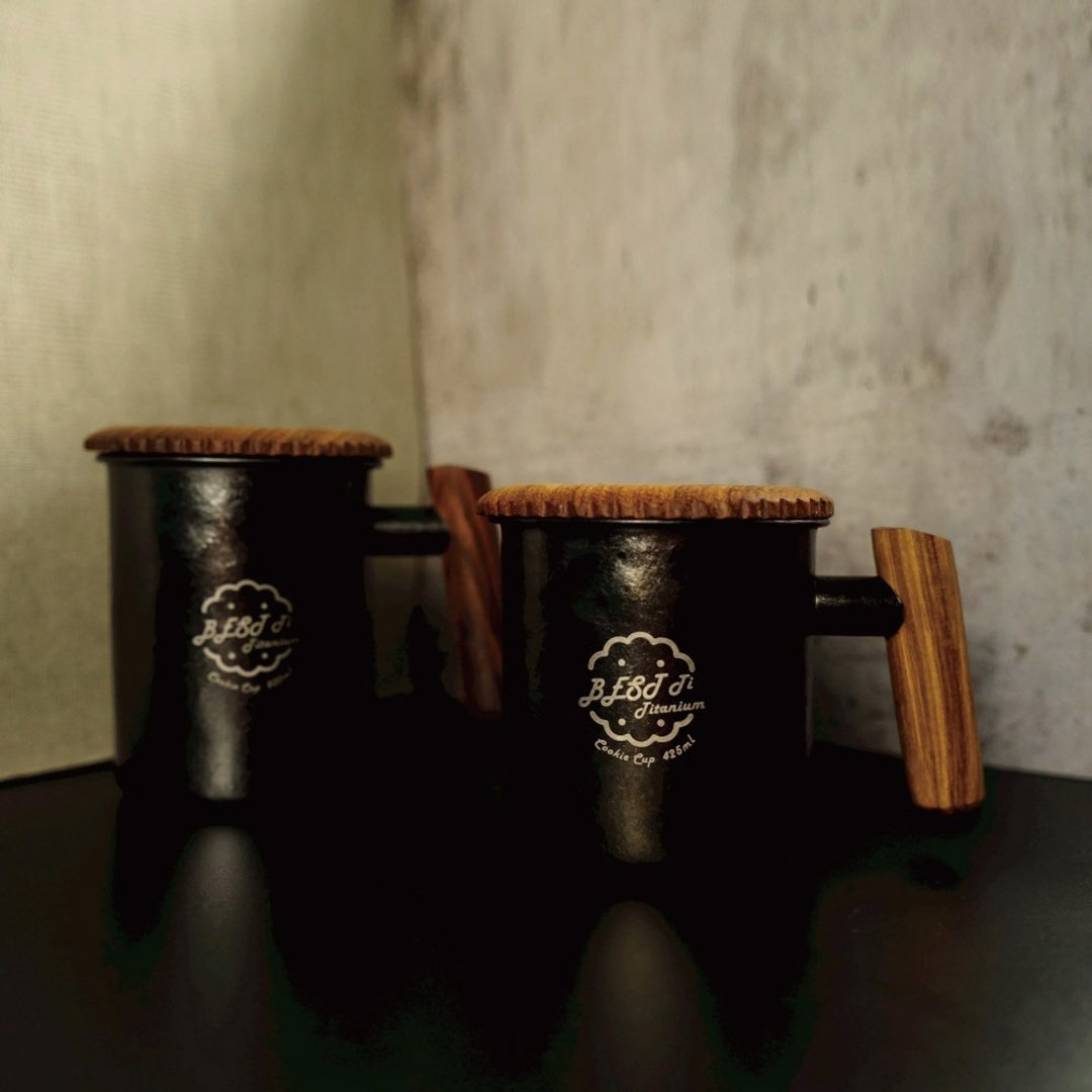 纯钛暖心饼干杯 马克杯 冰曜黑 原木质感 圣诞礼物 交换礼物 - 咖啡杯/马克杯 - 贵金属 黑色