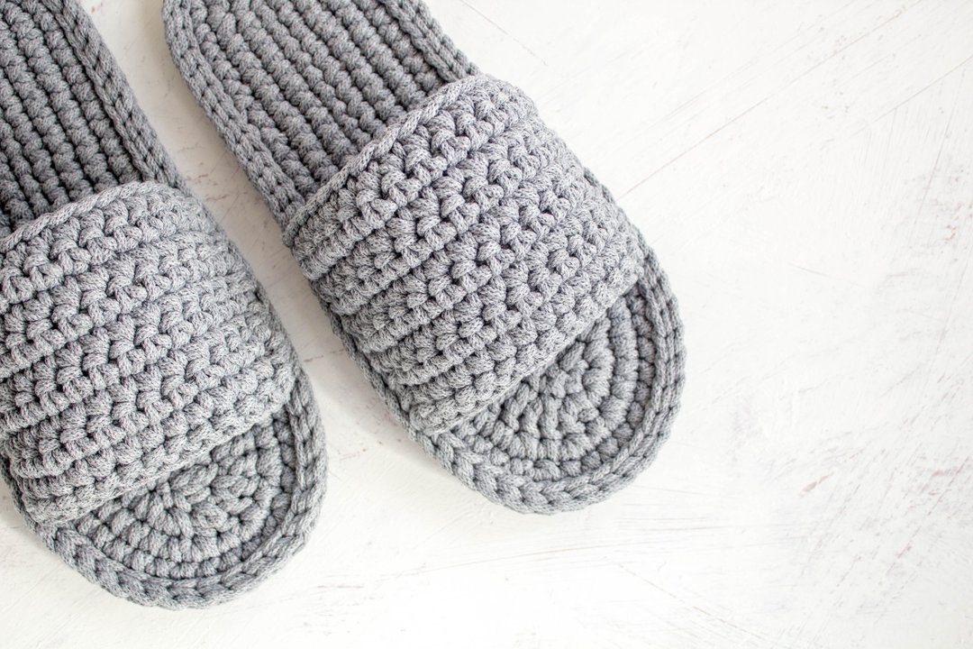 Crochet slippers for men - Home slippers - 拖鞋 - 棉 灰色