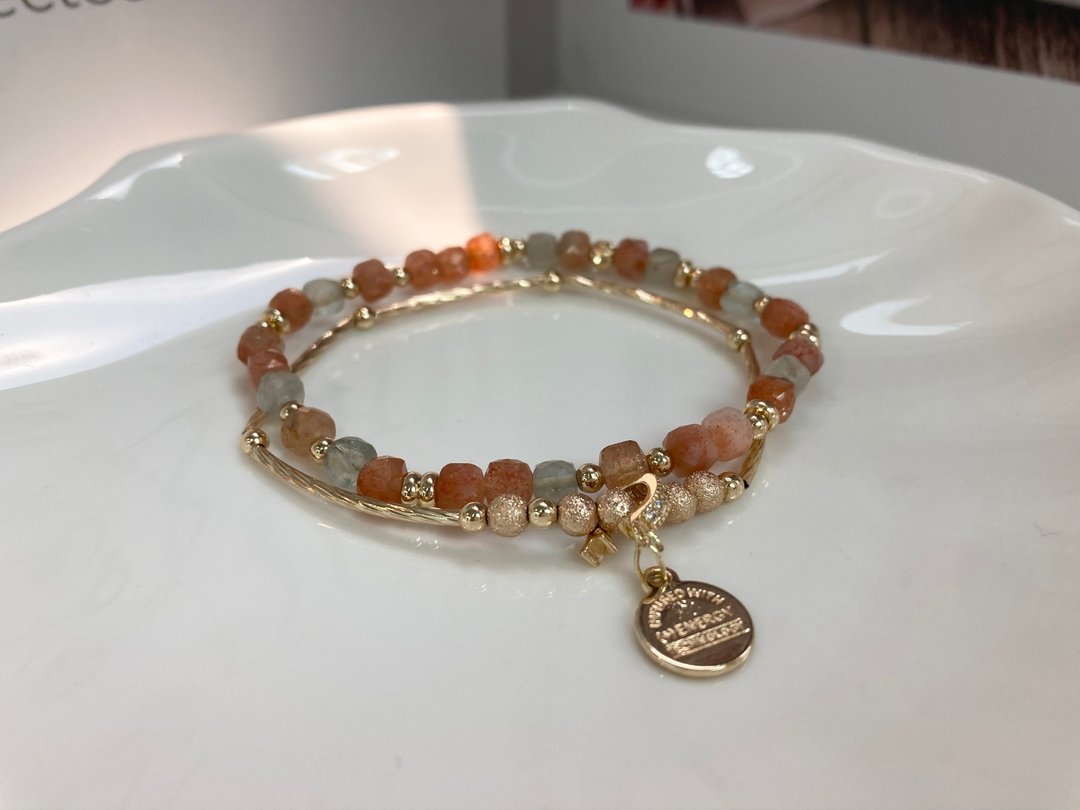 正能量放大器 阿鲁沙太阳石x金珠手环配可拆式吊坠 - 手链/手环 - 水晶 