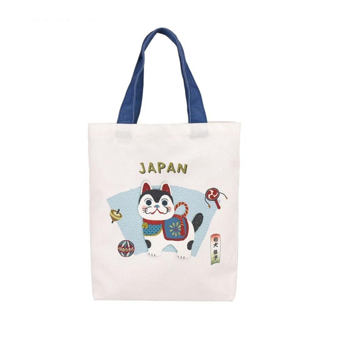 Kusuguru Japan 肩背包 日本限定和风图样A4帆布托特包狛犬款白色 - 手提包/手提袋 - 聚酯纤维 