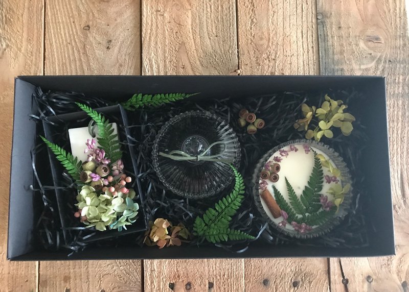 与森为伴香氛礼盒(香砖与天然大豆蜡烛)婚礼小物 居家摆饰 送礼 - 蜡烛/烛台 - 蜡 绿色