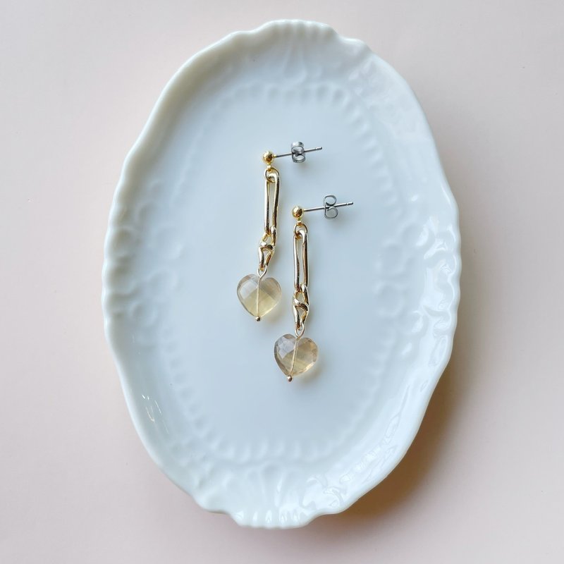 Fluorite petit heart earrings/ Clip-On - 耳环/耳夹 - 珍珠 黄色