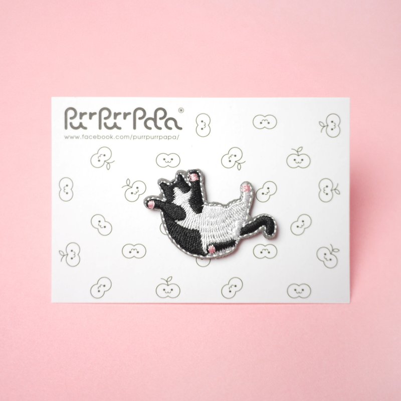 黑白萌猫 刺绣 胸针 襟针 - 胸针 - 绣线 黑色