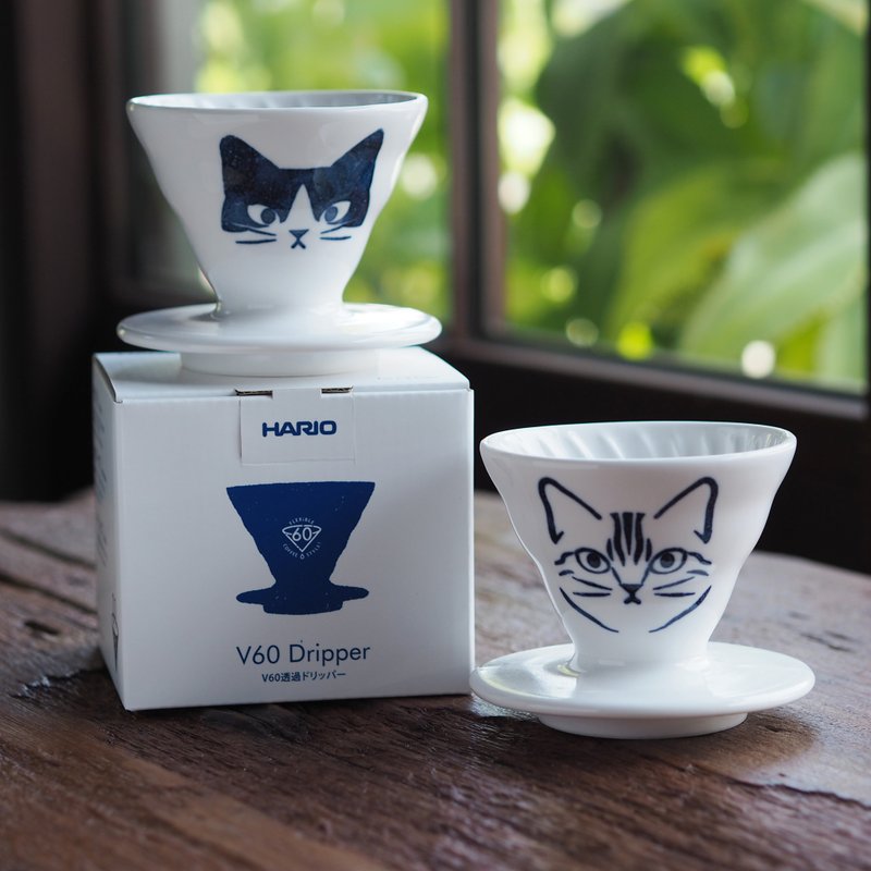 预购【HARIO联名】猫咪青花瓷 V60 咖啡滤杯 - 咖啡壶/周边 - 瓷 白色