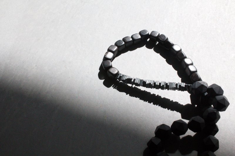 Double Twirl | 1.7 - 手链/手环 - 宝石 黑色