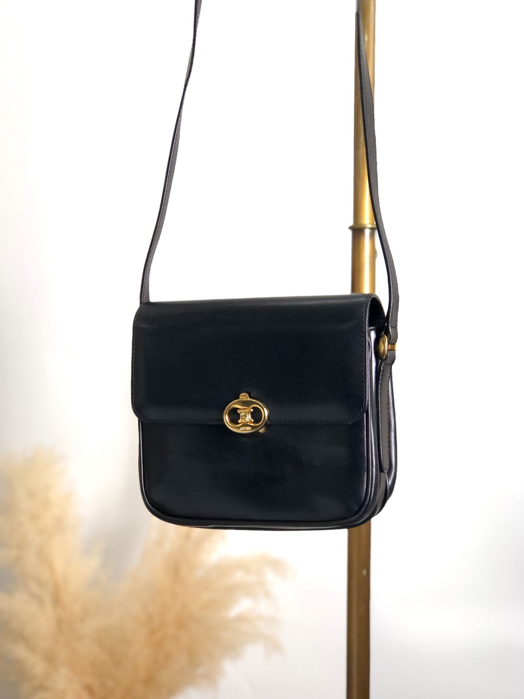 【日本直送，名牌包装】CELINE 单肩包黑 Blason Leather Crossbody Vintage Vintage p2ahhd - 侧背包/斜挎包 - 真皮 黑色