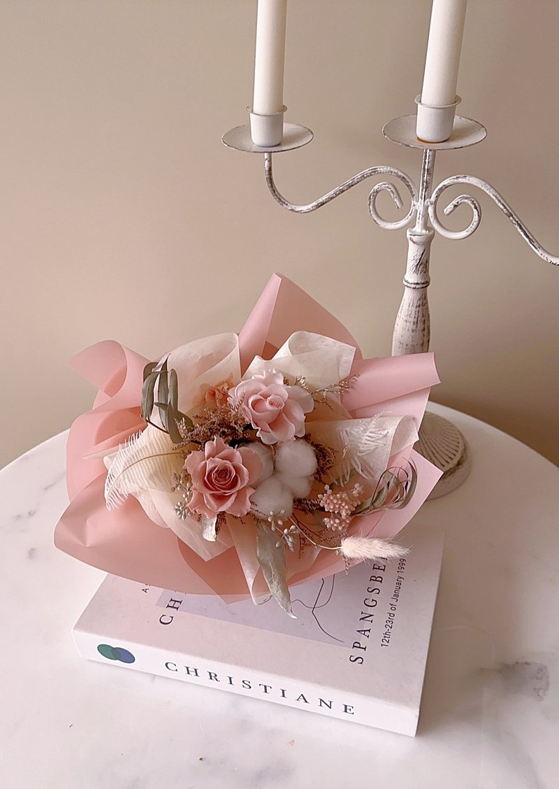 永生花花束 不凋花花束 情人节礼盒 定制化礼物 - 植栽 - 植物．花 粉红色