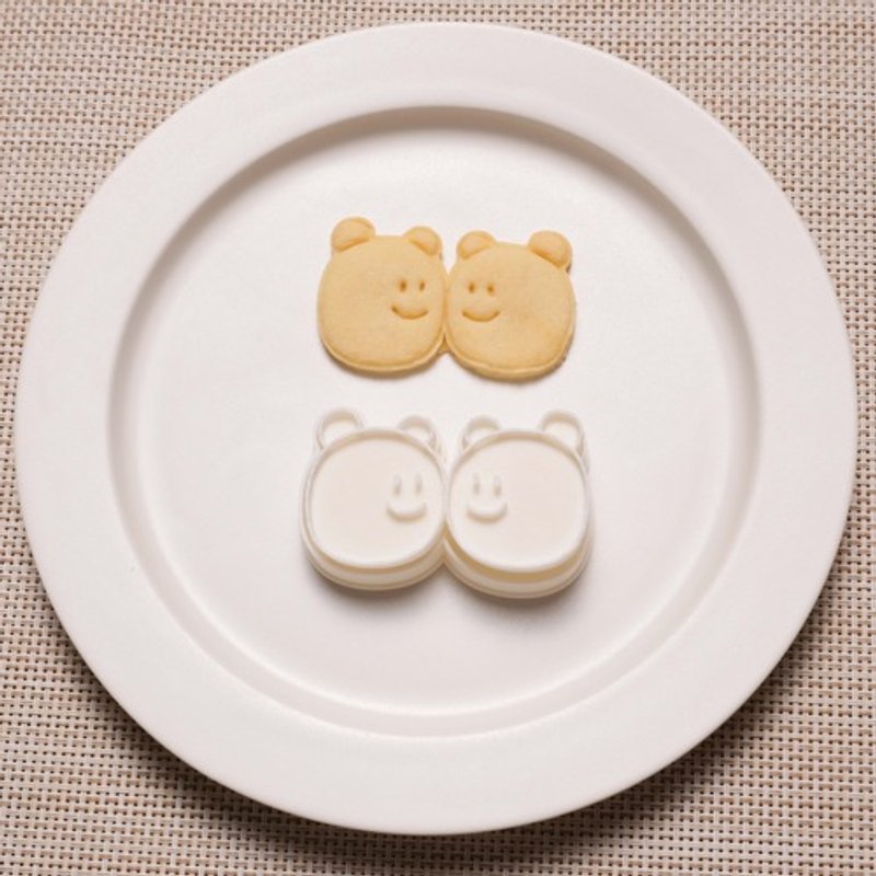Good friend bear (cookie cutter, cookie type) - 厨房用具 - 木头 