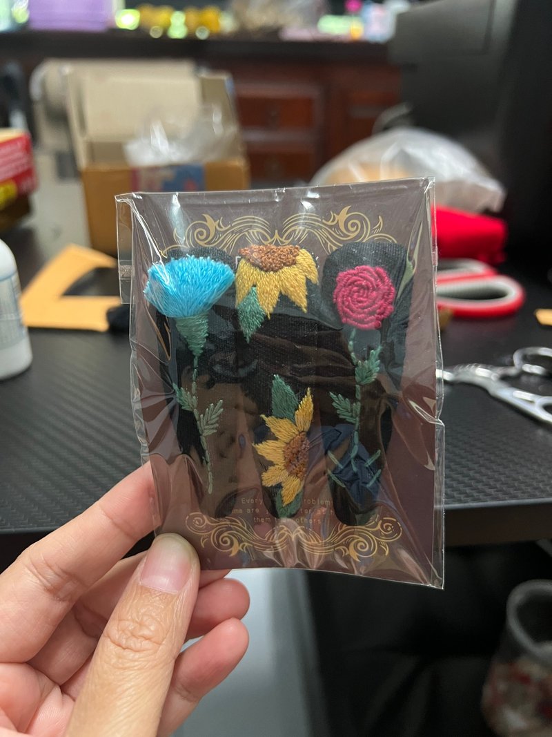 Handmade hair clip - 发饰 - 棉．麻 