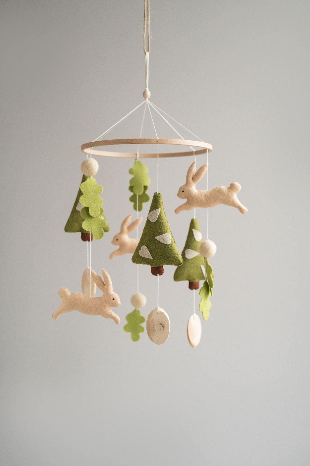 Bunny baby mobile, woodland mobile, bunny nursery decor, expecting mom gift - 玩具/玩偶 - 环保材料 多色