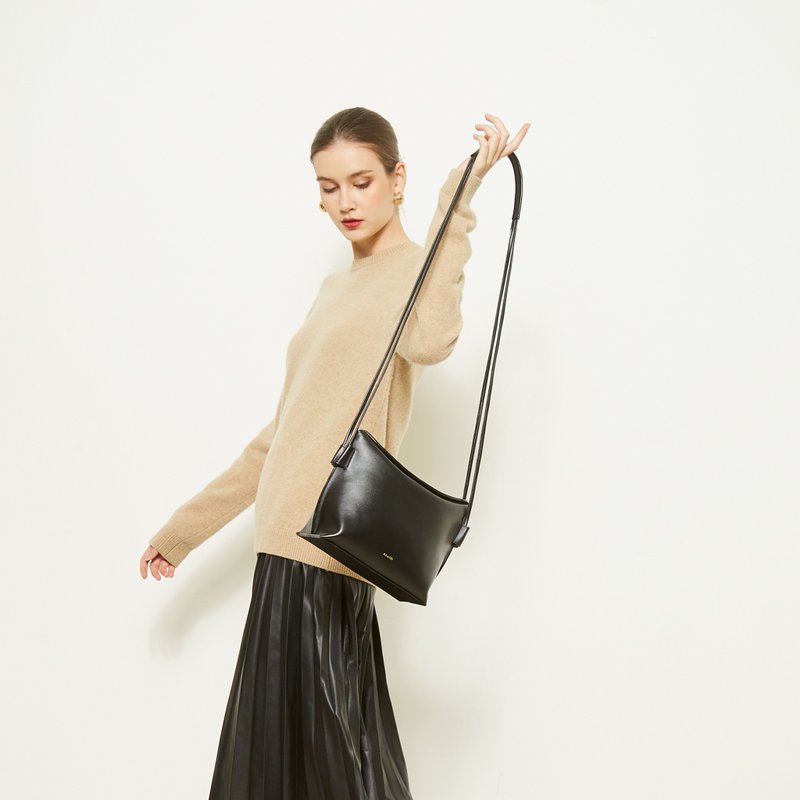 Gabby bag in Black - 侧背包/斜挎包 - 真皮 黑色