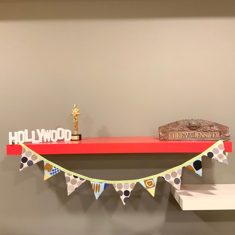 普普风双面纯棉麻三角旗9片—露营/生日/派对/店面/装饰 - 墙贴/壁贴 - 棉．麻 