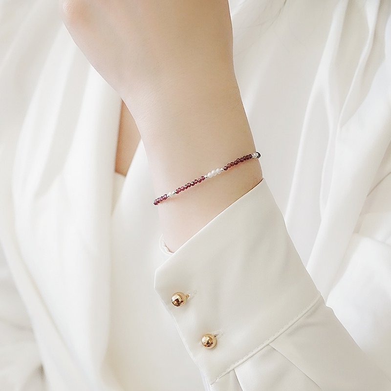 红石榴石圆舞曲纯银手链 | 水晶珍珠 女生手链 新年礼物 情人节礼 - 手链/手环 - 半宝石 红色