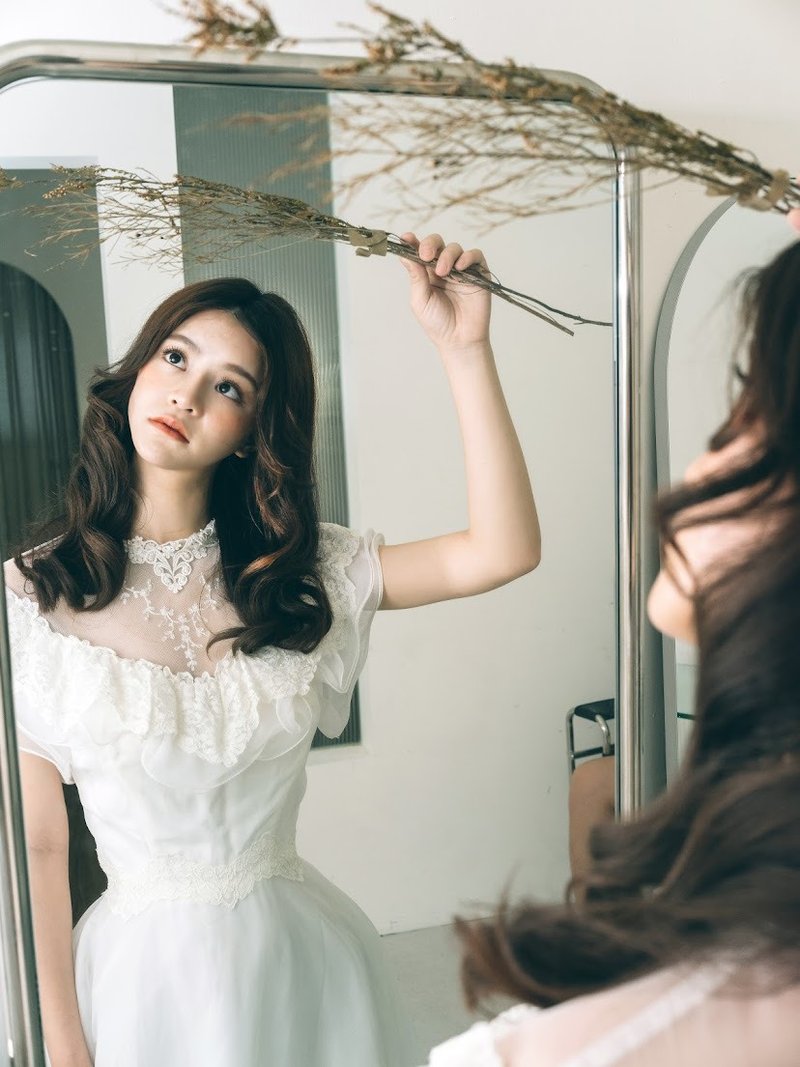 CreamyWhite 1970s 古董婚纱_高领V型垂肩蕾丝 - 晚装/礼服 - 其他材质 白色