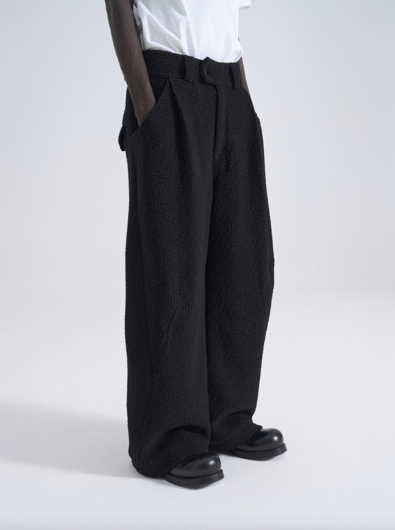 隙柔 / SERUTXET线 / 羊毛花苞长裤 - 女装长裤 - 其他材质 黑色