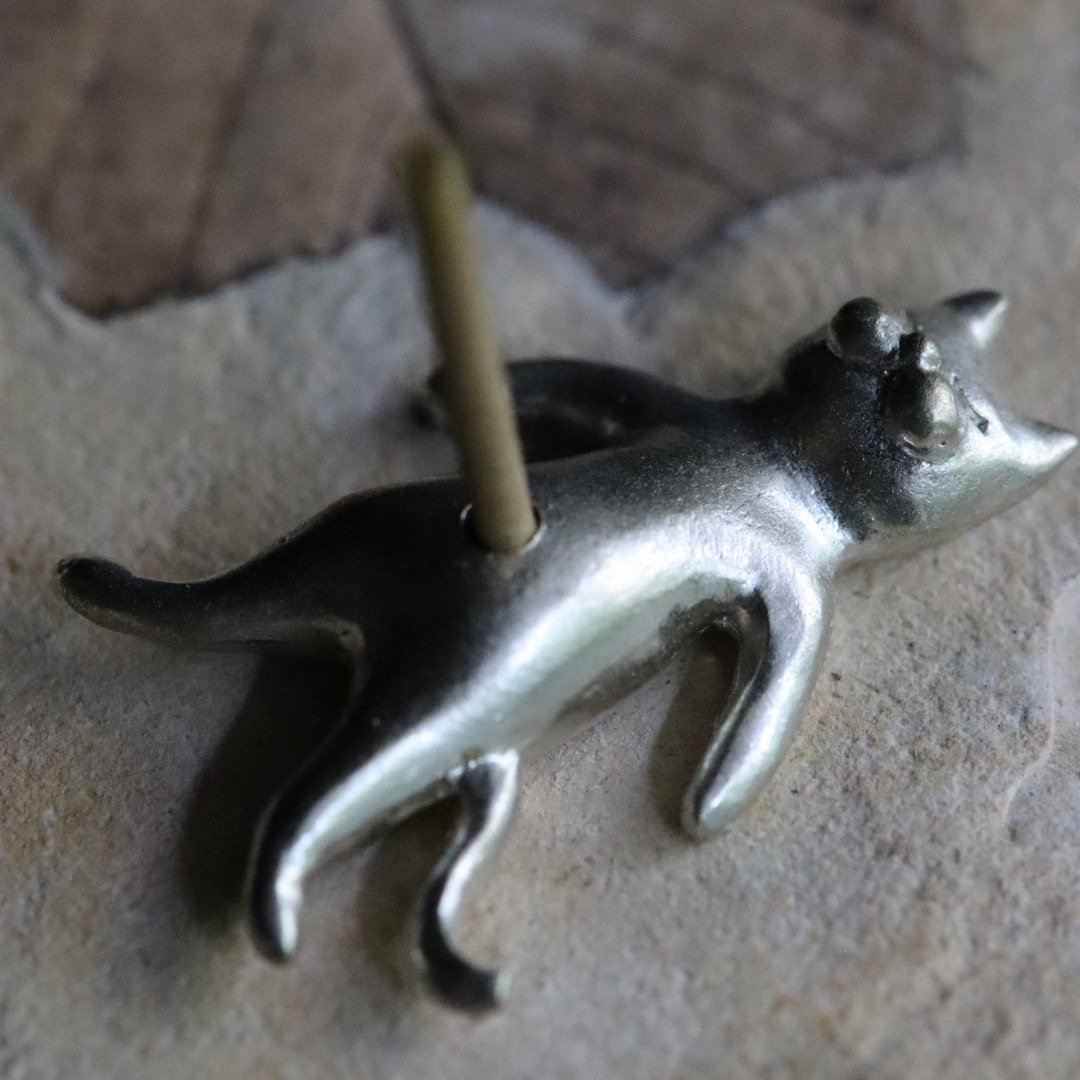 瑜伽猫薰香座大休息式 (Savasana) | 线香座 | 日本制 - 香薰/精油/线香 - 铜/黄铜 金色