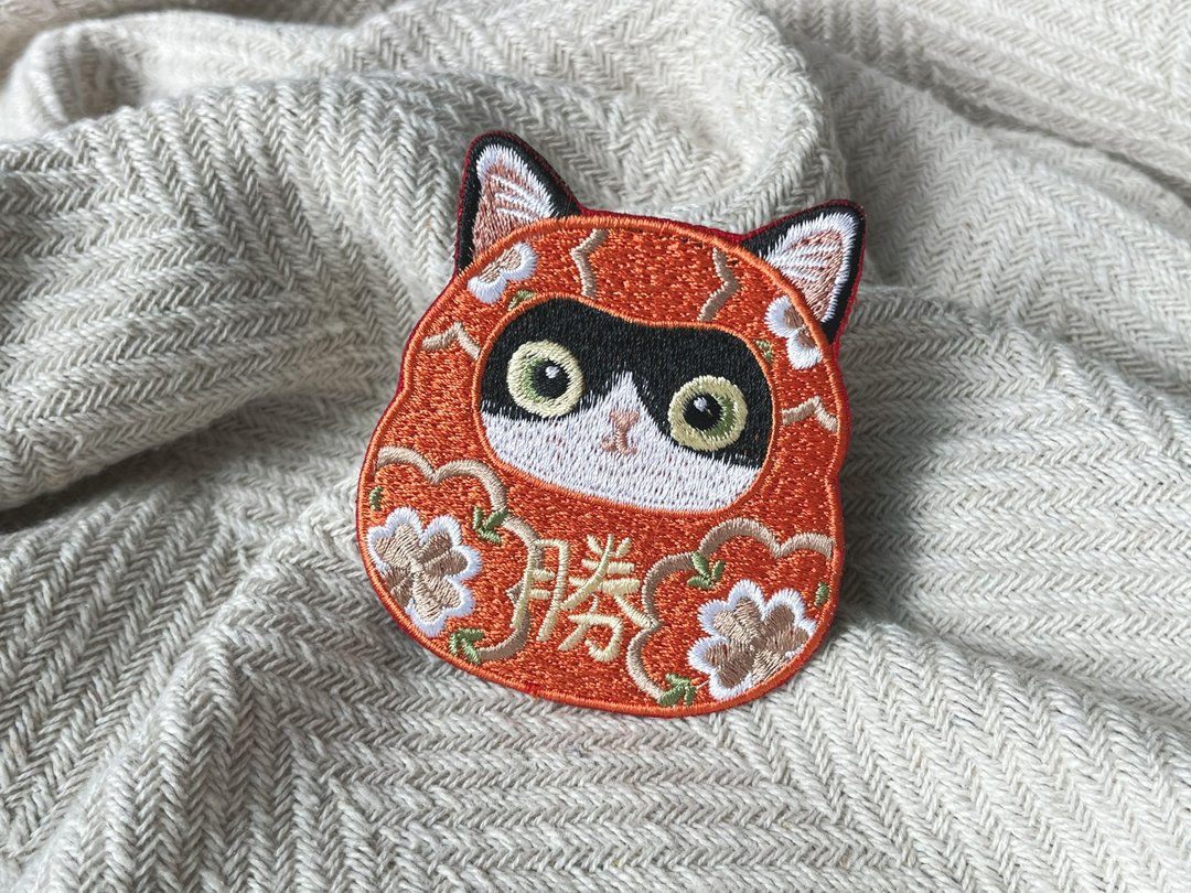 奔驰 刺绣 随身镜/烫贴/别针 | 达摩 招财猫 电绣 布贴 - 徽章/别针 - 绣线 