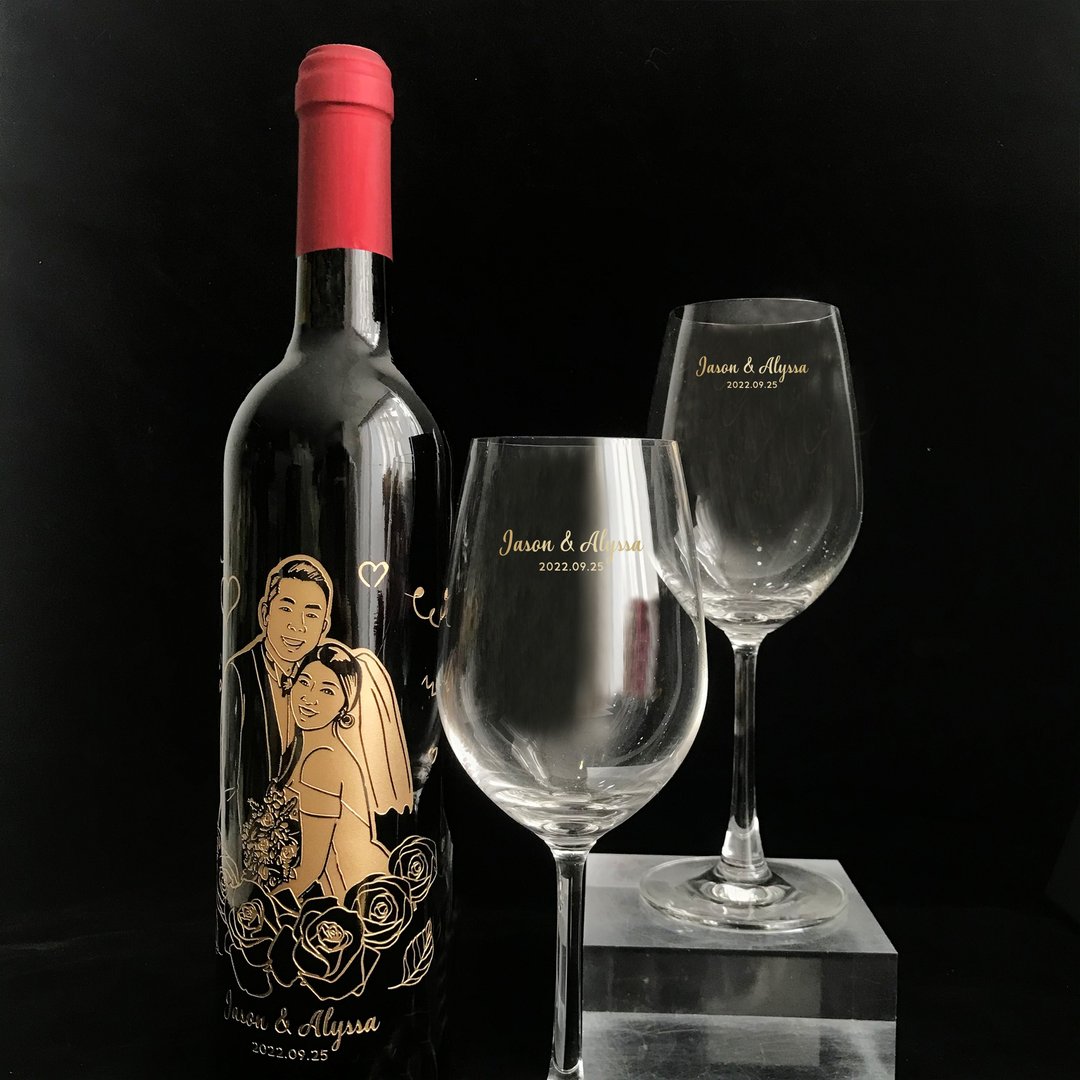 人像雕刻|定制化雕刻红酒套装 新婚礼物送新人订制礼物祝贺新婚 - 酒类 - 玻璃 