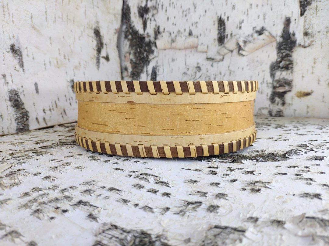 Birch bark basket - 调味罐/酱料瓶 - 木头 