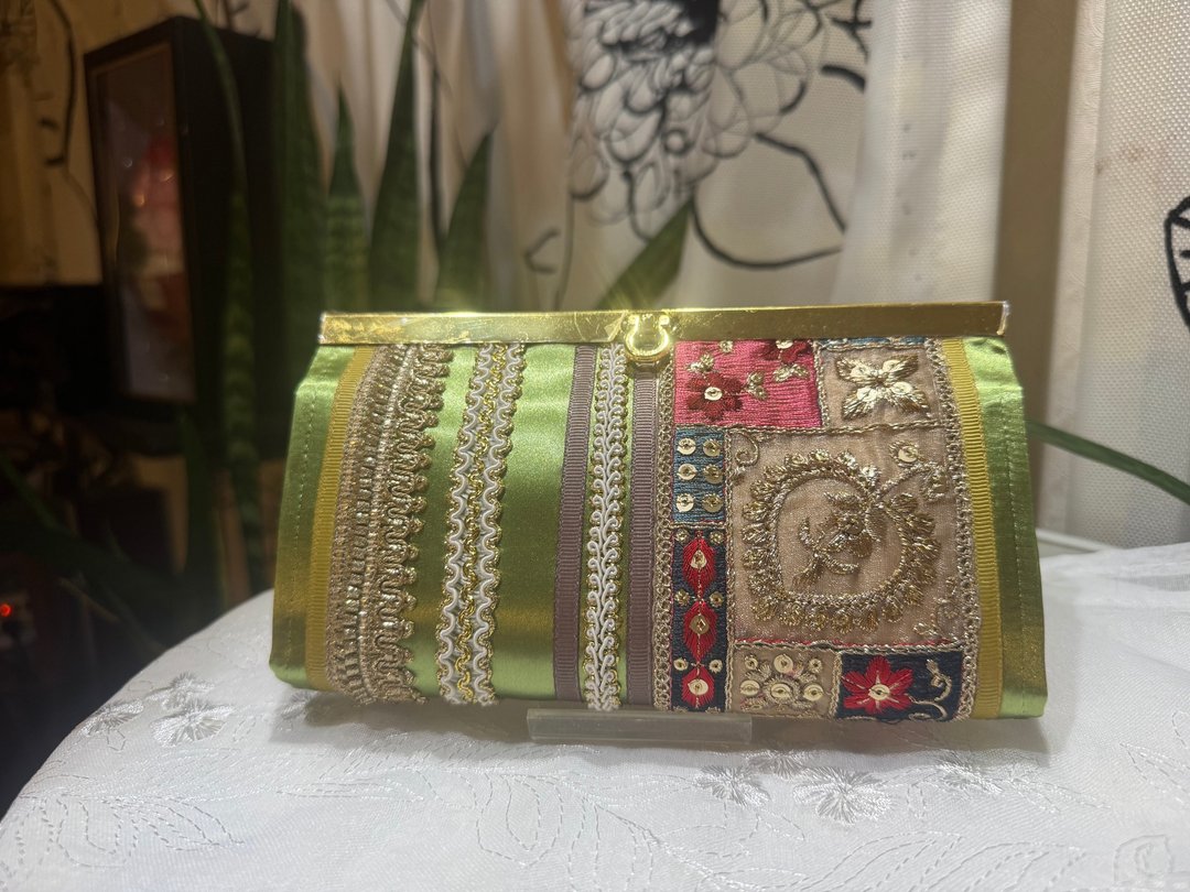 【30%OFF | 仅剩 8 件】精致刺绣 口金长夹 | 摄影样品特卖 长夹 No.165 - 皮夹/钱包 - 棉 绿色