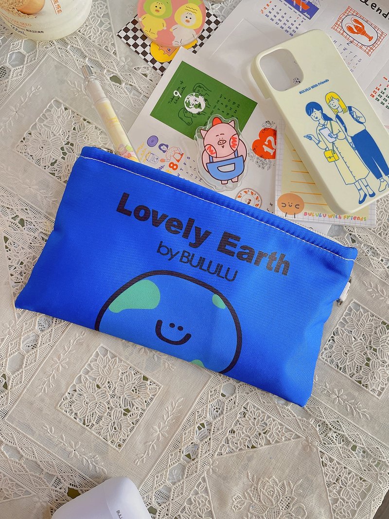 圆滚滚的地球收纳袋 - 化妆包/杂物包 - 防水材质 蓝色