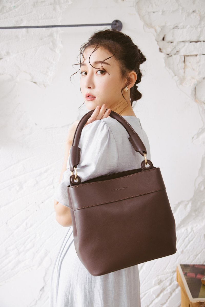 圆形扣环手提包 - 手提包/手提袋 - 人造皮革 多色