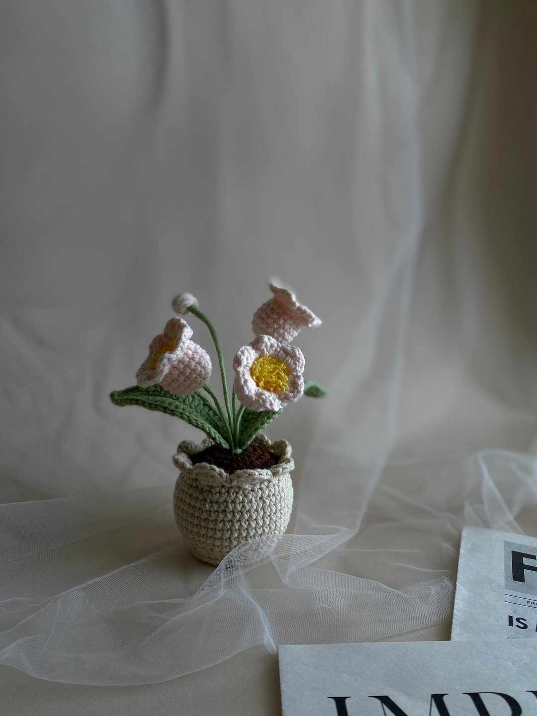 ZHII studio 手工盆花礼盒 - 铃兰花 针织花盆 - 干燥花/捧花 - 棉 白色