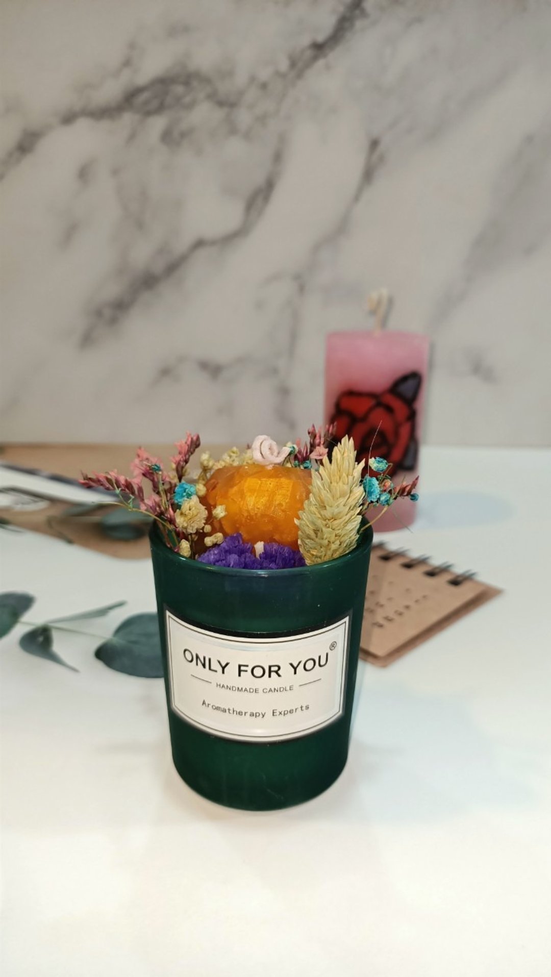 【定制化礼物】生日宝石蜡烛 耶诞交换礼物 拍照道具 居家香氛蜡 - 蜡烛/烛台 - 蜡 黄色