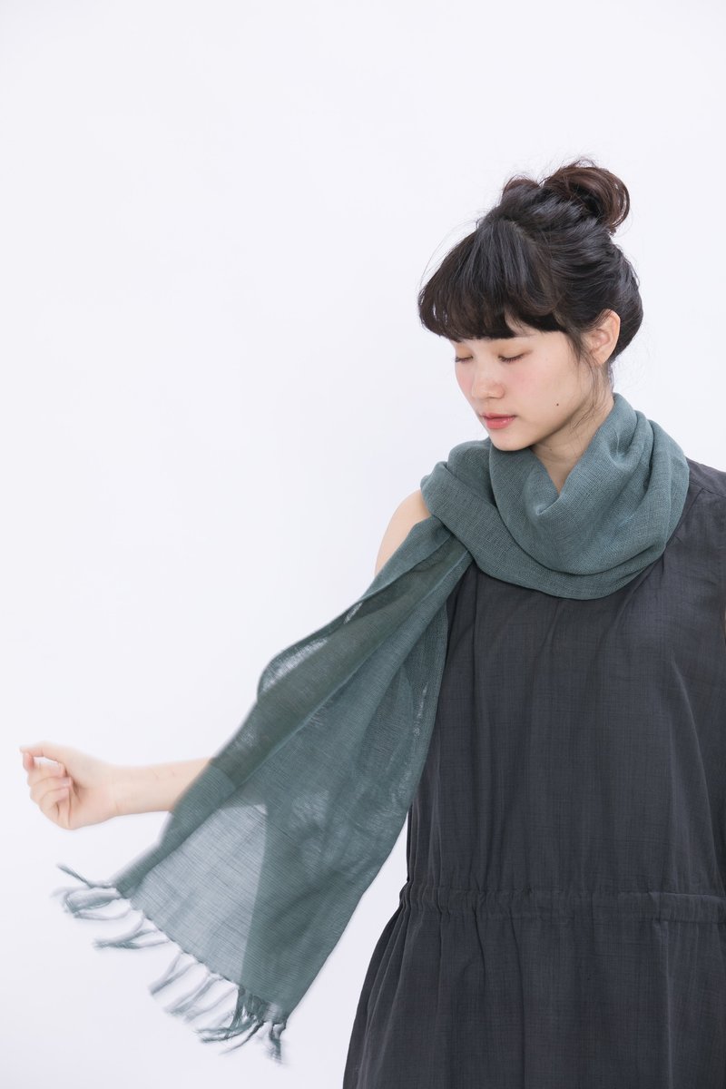 繁花梦境 羊毛围巾-冬日银叶-公平贸易 - 围巾/披肩 - 羊毛 绿色