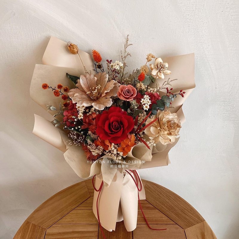 YUNYUN【复古色】干燥花&不凋花花束 - 干燥花/捧花 - 植物．花 红色