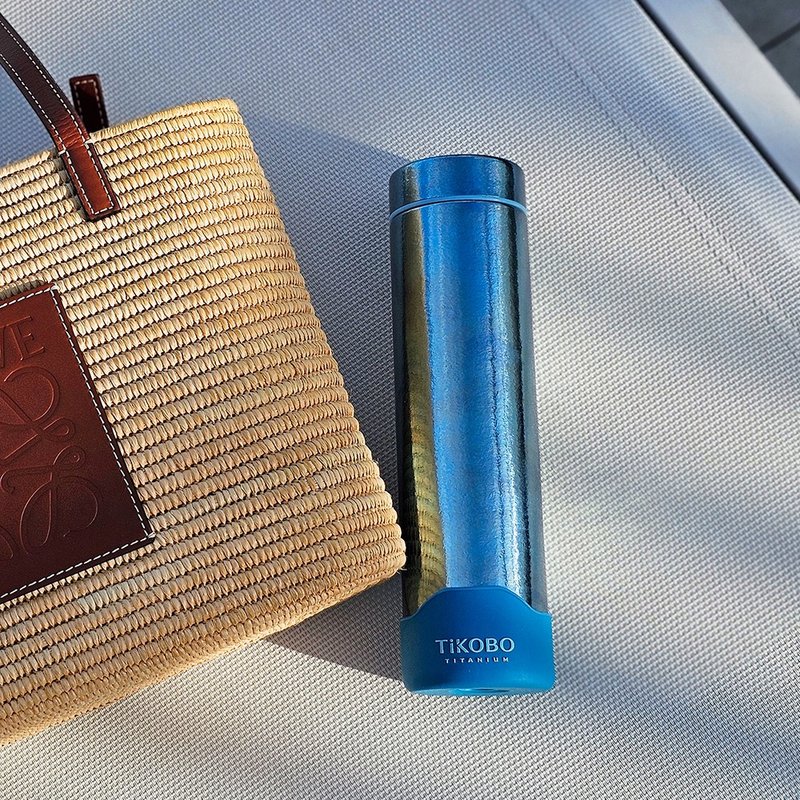 纯钛保温瓶400ml 星光瓶(耐酸碱/不卡味) (不含硅胶底套)礼物 - 保温瓶/保温杯 - 其他金属 多色