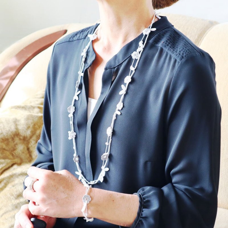 钩针编织90厘米长项链【玛丽】冰岛灰 - 项链 - 绣线 灰色