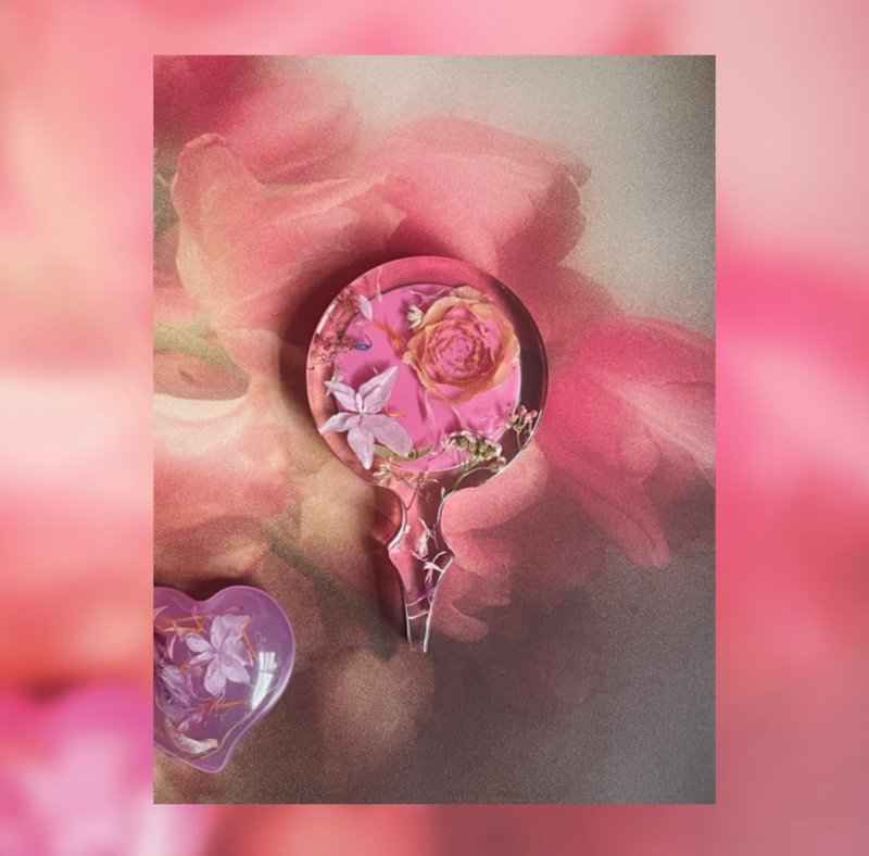 纯手工繁花随身镜粉色礼盒+丝绸袋+花语卡+礼袋+贴纸 - 彩妆刷具/镜子/梳子 - 植物．花 粉红色