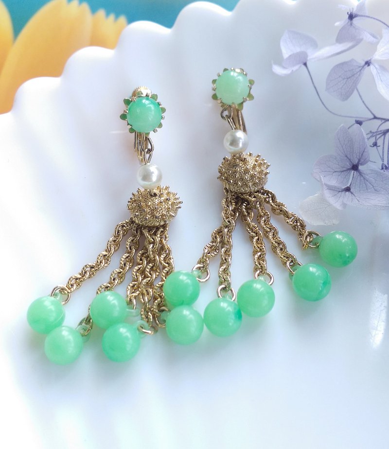 Vintage Jewelry 西洋古董饰品 CORO 流苏珠珠 夹式耳环 - 耳环/耳夹 - 其他金属 金色