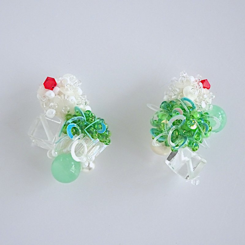 密瓜苏打耳环 - 耳环/耳夹 - 半宝石 绿色